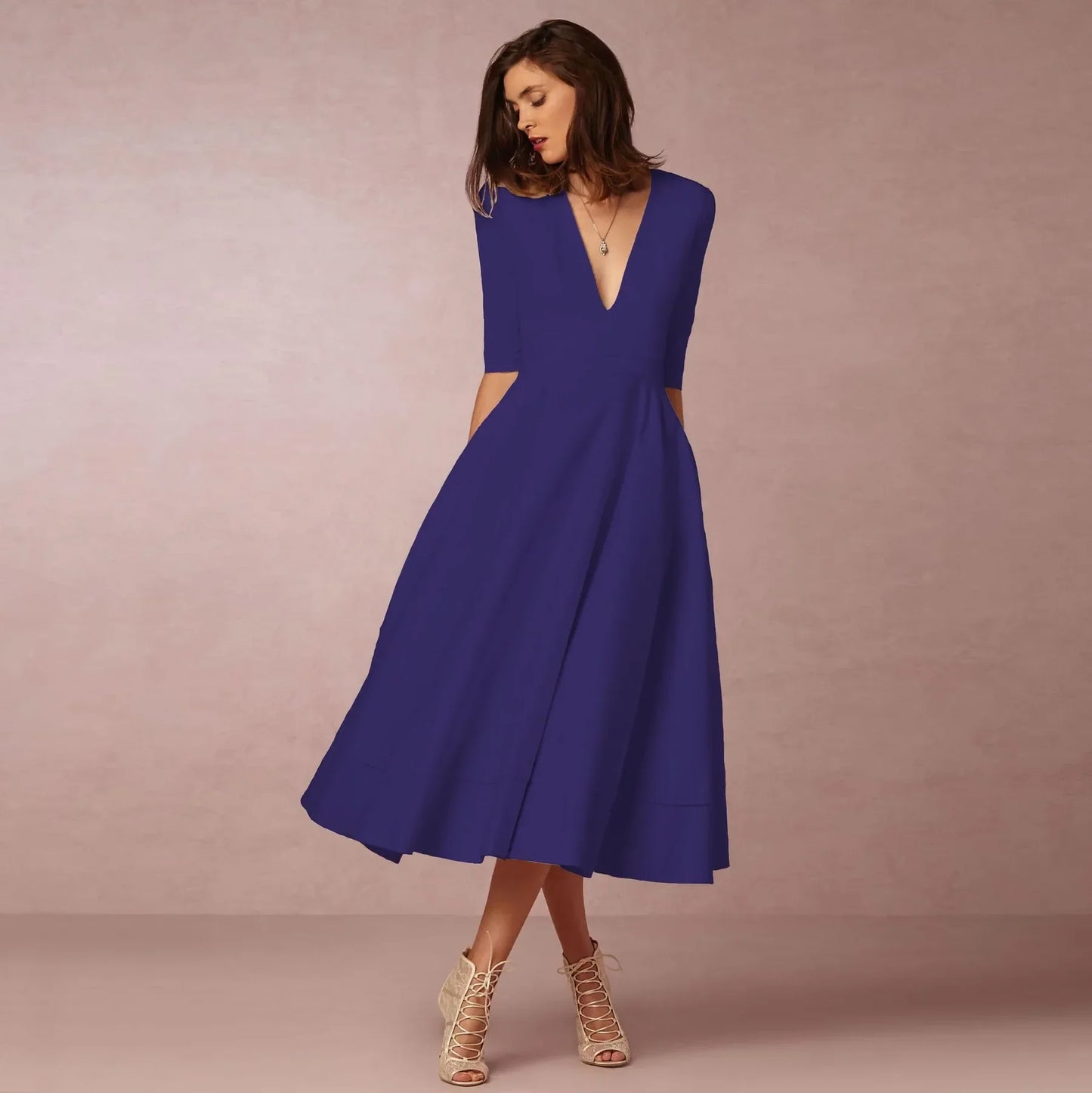 Anna | Elegante Avondjurk Met V-hals | Midi