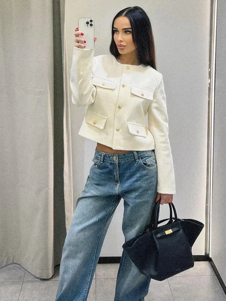 Stijlvol Kort Jasje Met Knoopdetails | Herfst